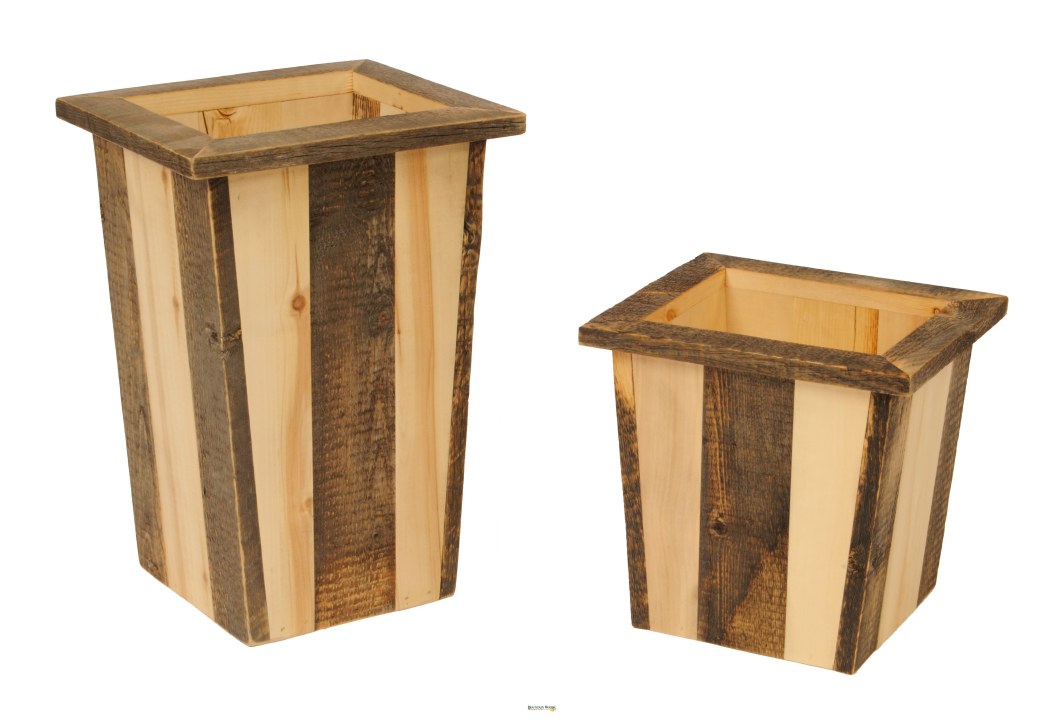 Wyoming Collection Trash Can