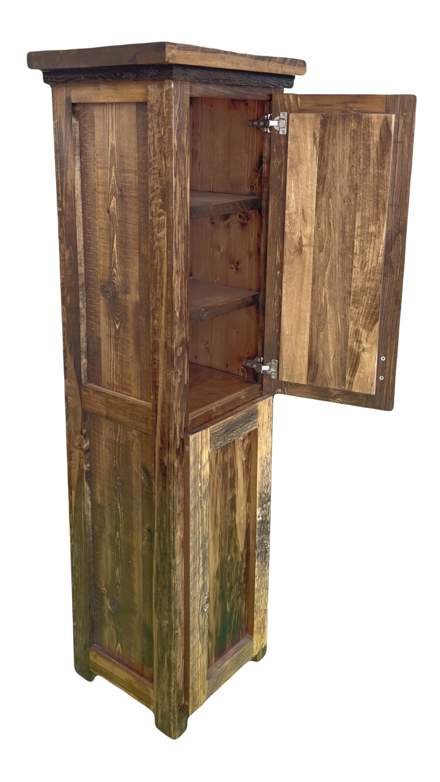 Wyoming Collection Linen Closet