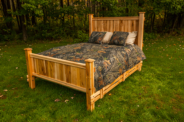 Mountain Maple Bed